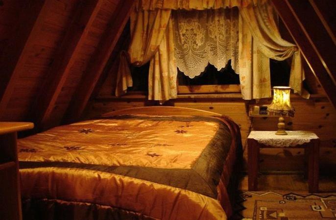 Hotel Zakatek Lesny Cierpice Habitación foto